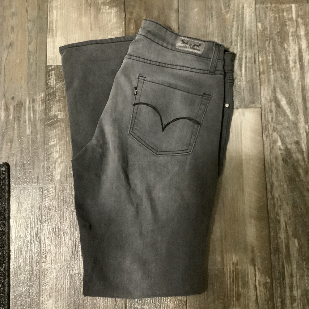 Like New Grey Levi’s Mid-Rise Skinny Jeans Size 10 / 32” inseam
